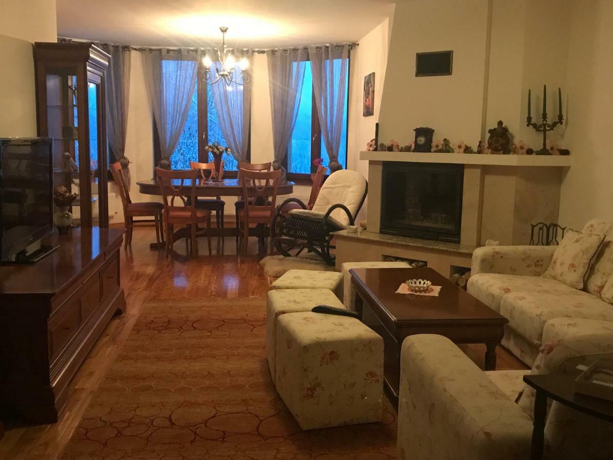 Trovanti Apartment Feleacu Екстер'єр фото